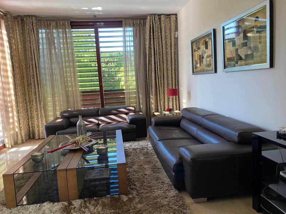 Modern 5-Bedroom Villa With Pool Montequinto Extérieur photo